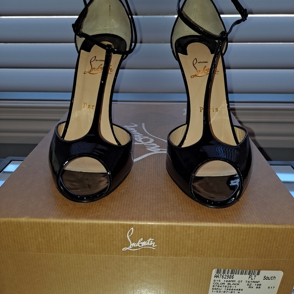 Christian Louboutin Senora black patent leather t-strap sandal size 40 - Picture 5 of 5